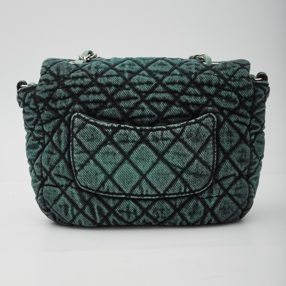 CHANEL DENIM QUILTED SMALL DENIMPRESSION FLAP BLUE - Picture 2 of 9